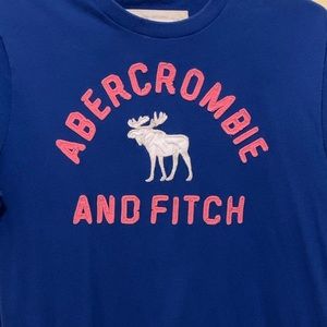 Abercrombie and Fitch t-shirt